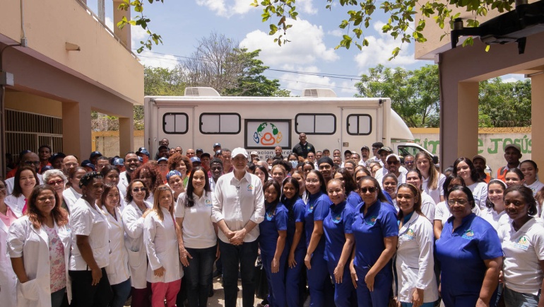 Operativo médico en comunidad de Juan Tomás